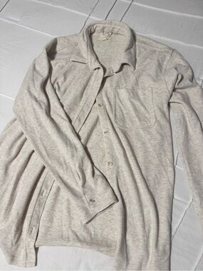 Light Heather Beige Button-Up Knit Shirt